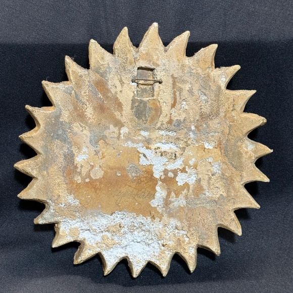 Vintage Hayes Parker Signed Stonecast Sun Face Antique Gold Wall Hanging 10" - Picture 6 of 7